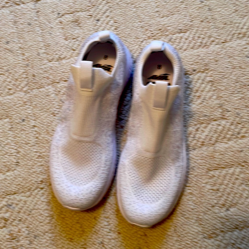 💐Avia Sneakers💐NWOT